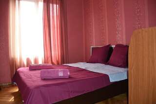 Гостевой дом Guesthouse Natalia Боржоми Номер с кроватью размера «queen-size»-7